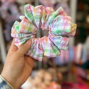 Pastel Plaid Ruffle Scrunchie - Multi Pastel